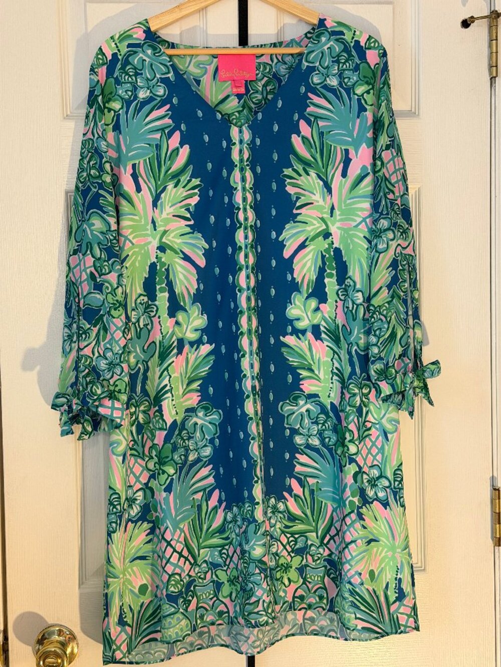 Large Like New Lilly Pulitzer Pamela Shift Dress in Macaw Blue Coconut Row